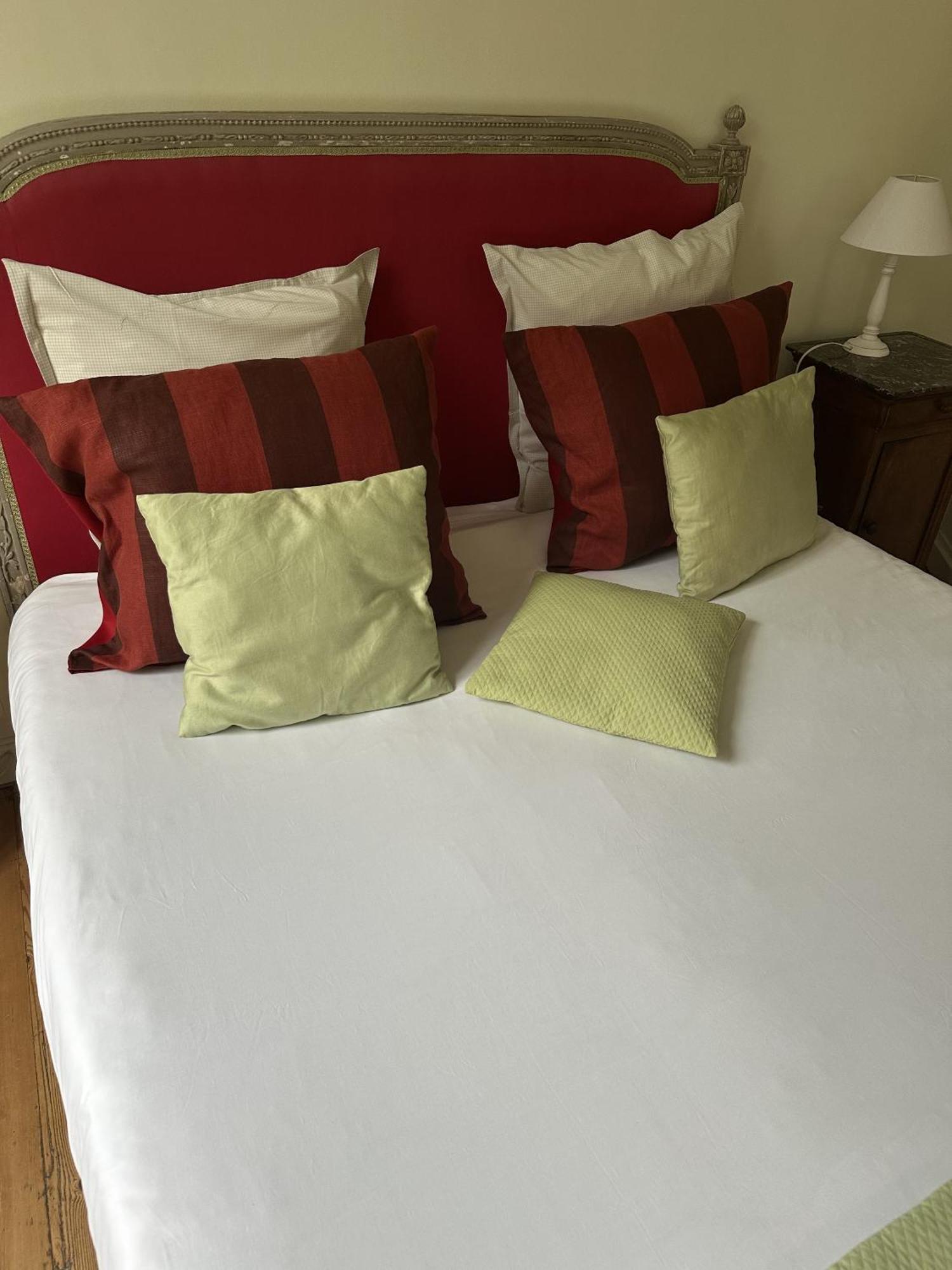Chambres D'Hotes Du Bas Manoir Bretteville-sur-Odon Номер фото