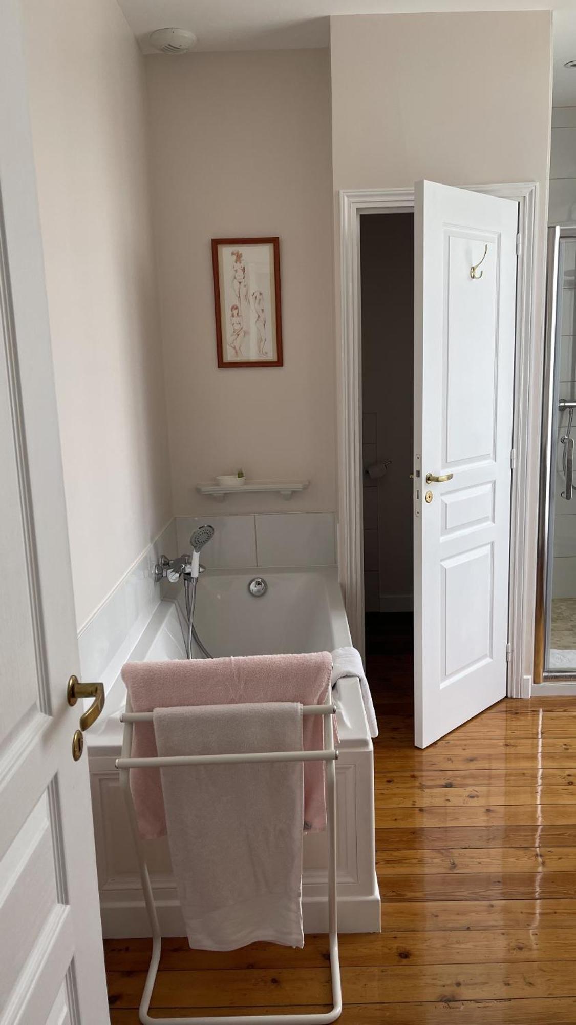Chambres D'Hotes Du Bas Manoir Bretteville-sur-Odon Номер фото